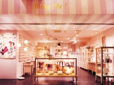 「Bling Me!」新宿ルミネエスト店